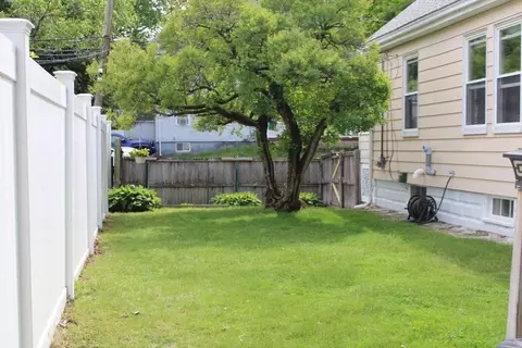 Exterior - 352 Whiting, Dedham, MA 02026 photo 11 of 13