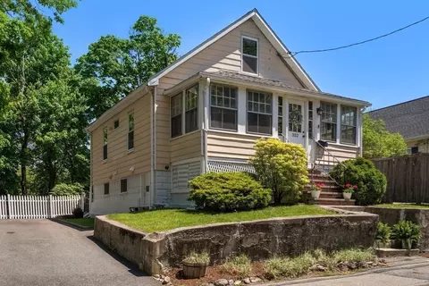 Exterior - 352 Whiting, Dedham, MA 02026 photo 12 of 13