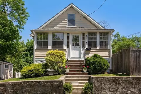 Exterior - 352 Whiting, Dedham, MA 02026 photo 13 of 13