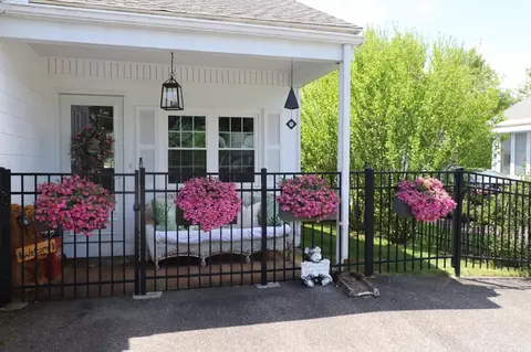24 Circle Dr, West Springfield, MA 01089 photo 5