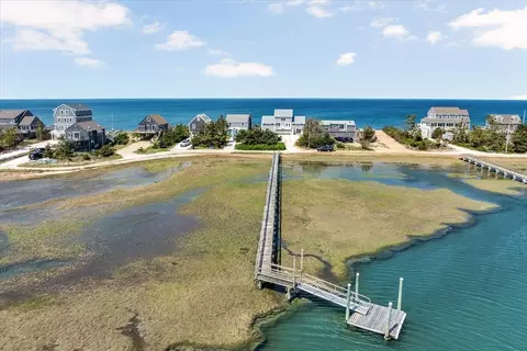 90 Salt Marsh Rd, Sandwich, MA 02537