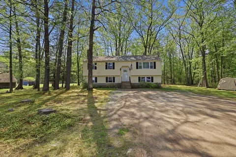 22 Seabrook Rd, Salisbury, MA 01952 photo 2