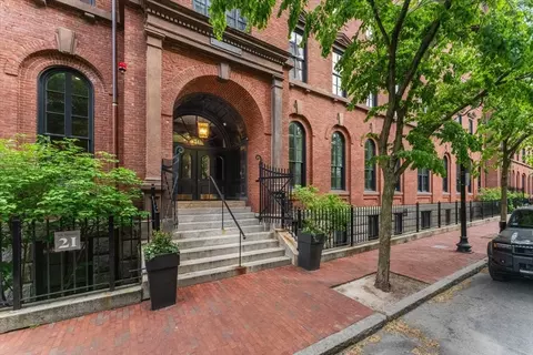 21 Father Francis Gilday St #314, Boston, MA 02118