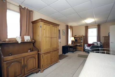 5 Anthony St, Acushnet, MA 02743 photo 15