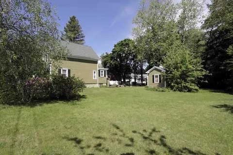 5 Anthony St, Acushnet, MA 02743 photo 3