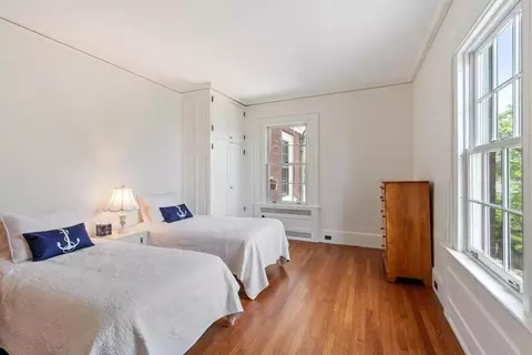 Bedroom - 89 Lothrop St, Beverly, MA 01915 photo 1 of 8