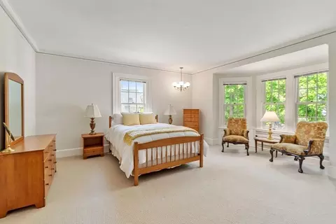 Bedroom - 89 Lothrop St, Beverly, MA 01915 photo 7 of 8