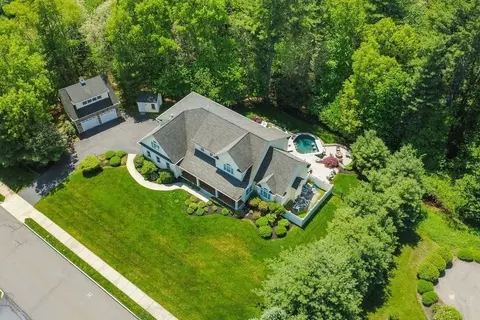 View/Area - 39 Opal Cir, Franklin, MA 02038 photo 1 of 1