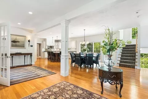 Entry Way - 39 Opal Cir, Franklin, MA 02038 photo 2 of 4