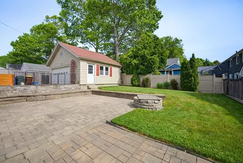 Exterior - 488 Montgomery St, Fall River, MA 02720 photo 10 of 12