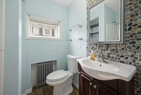 Bath - 488 Montgomery St, Fall River, MA 02720 photo 2 of 2