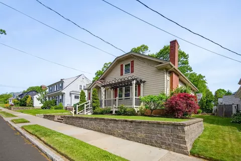 Exterior - 488 Montgomery St, Fall River, MA 02720 photo 3 of 12