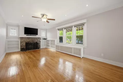 Living - 488 Montgomery St, Fall River, MA 02720 photo 6 of 8