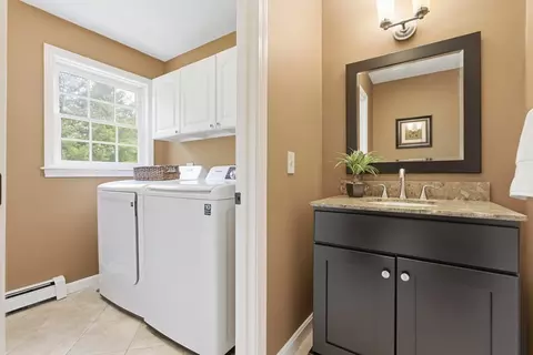 187 Sanborn Ln, Reading, MA 01867 photo 35
