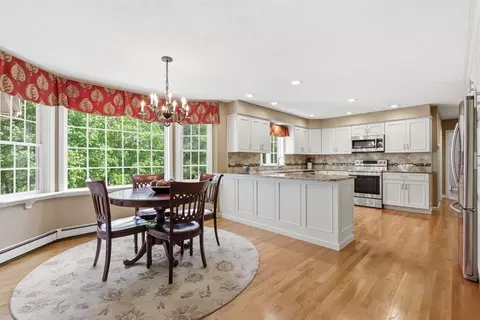 187 Sanborn Ln, Reading, MA 01867 photo 8