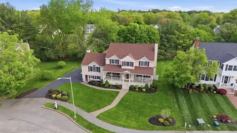 187 Sanborn Ln, Reading, MA 01867 photo 6