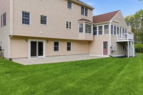 187 Sanborn Ln, Reading, MA 01867 photo 34