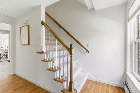 Entry Way - 25 Buttonwood Dr, Derry, NH 03038 photo 1 of 4