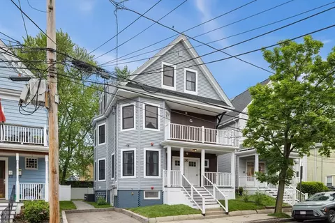36 Burnside Ave #1, Somerville, MA 02144