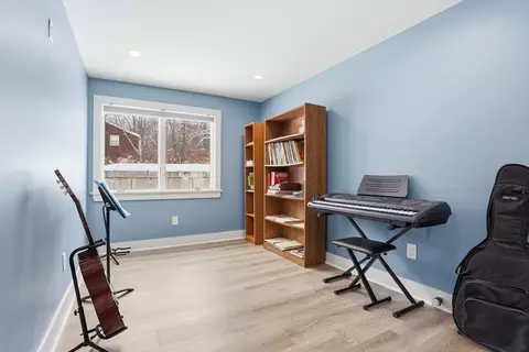 235 Kemp St, Dunstable, MA 01827 photo 30