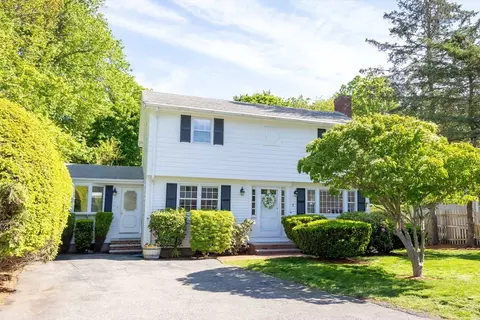 7 W Ferdinand St, Stoneham, MA 02180