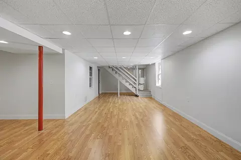 Living - 792 Ryan Rd, Northampton, MA 01062 photo 3 of 3