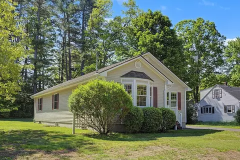 Exterior - 792 Ryan Rd, Northampton, MA 01062 photo 2 of 5