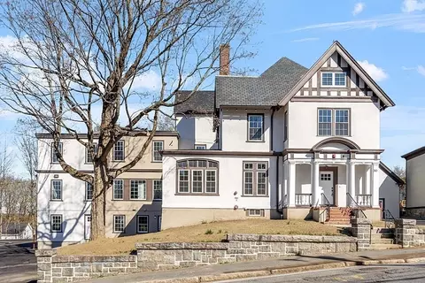 80 South St #2, Fitchburg, MA 01420