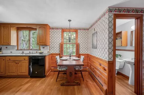 55 Blueberry Ln, Reading, MA 01867 photo 6