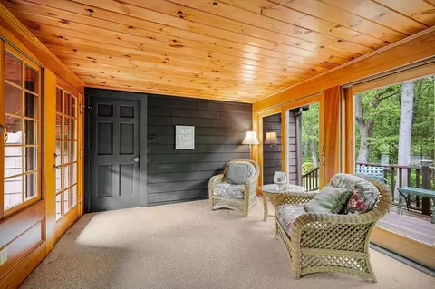 55 Blueberry Ln, Reading, MA 01867 photo 13