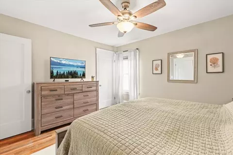 Bedroom - 41 Barnes St, Fall River, MA 02723 photo 4 of 7