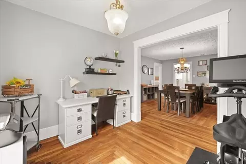 Entry Way - 41 Barnes St, Fall River, MA 02723 photo 2 of 5