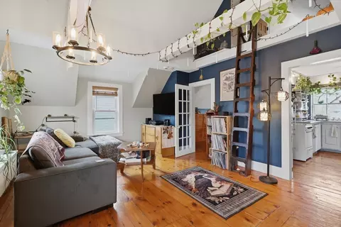 16 Evans Rd #2, Marblehead, MA 01945