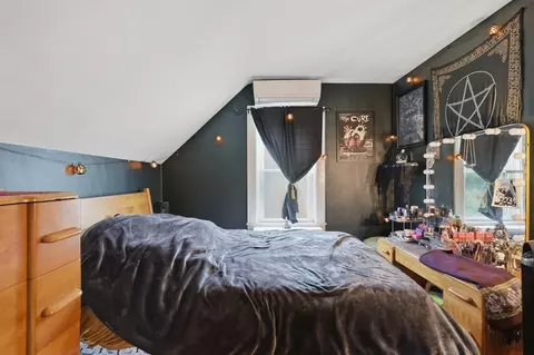 Bedroom - 16 Evans Rd #2, Marblehead, MA 01945 photo 2 of 3