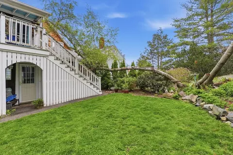 Exterior - 16 Evans Rd #2, Marblehead, MA 01945 photo 6 of 7