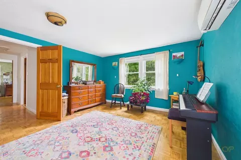 Bedroom - 70 Neponset St, Canton, MA 02021 photo 5 of 7