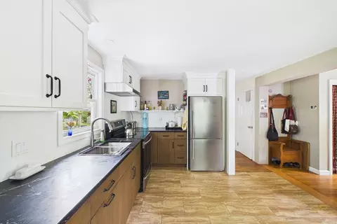 Kitchen - 70 Neponset St, Canton, MA 02021 photo 4 of 5