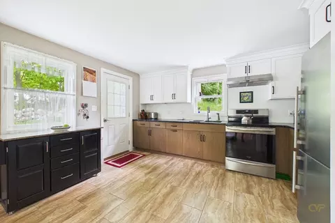 Kitchen - 70 Neponset St, Canton, MA 02021 photo 2 of 5