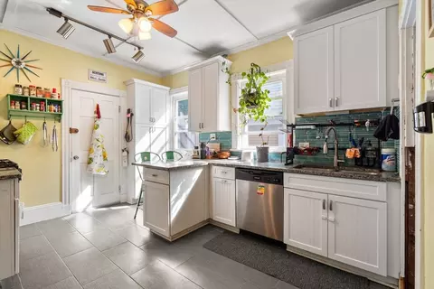 36 Msgr Patrick J Lydon Way #2, Boston, MA 02124