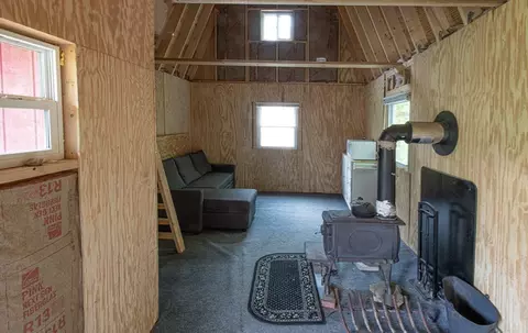 Living - 36 Campbell Rd, Plainfield, MA 01070 photo 3 of 4