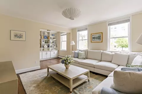 30 Cross St #2, Charlestown, MA 02129