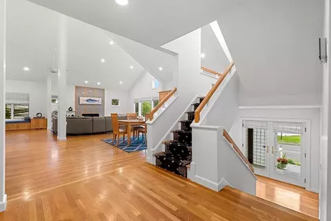 Entry Way - 53 Gerald Rd, Marblehead, MA 01945 photo 1 of 3
