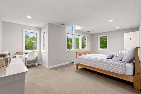 Bedroom - 53 Gerald Rd, Marblehead, MA 01945 photo 2 of 8