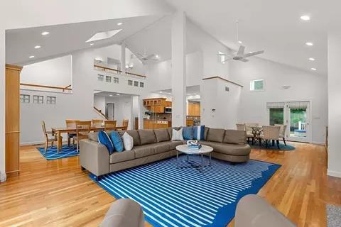 53 Gerald Rd, Marblehead, MA 01945