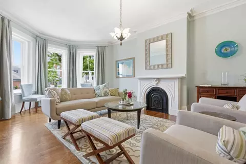 419 Main St, Charlestown, MA 02129