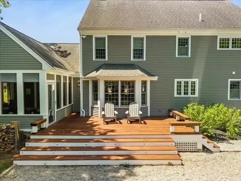 524 Elm St E, Raynham, MA 02767 photo 28