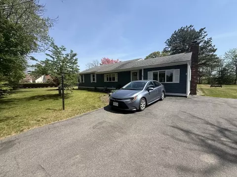 87 Union St, West Bridgewater, MA 02379