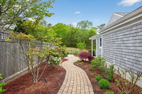 115 Bradstreete Xing #115, Plymouth, MA 02360