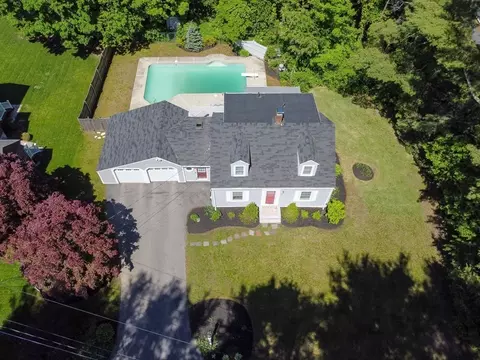 View/Area - 10 Forrest Rd, Walpole, MA 02081 photo 1 of 3