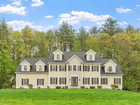 57 Houghton Farm Ln, Bolton, MA 01740